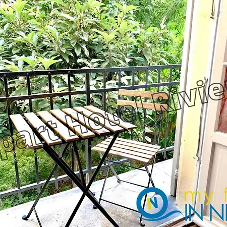 Apartament Riviera- Musiciens - 7 Minutes Promenade Des Anglais - Large Apartement Bourgeois 4 Pieces Ac - Small Balcony - View Garden - Balcon Palais Harmonie 1 Nicea